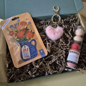 Complimententhee| sleutelhanger| Bikkel chocolade